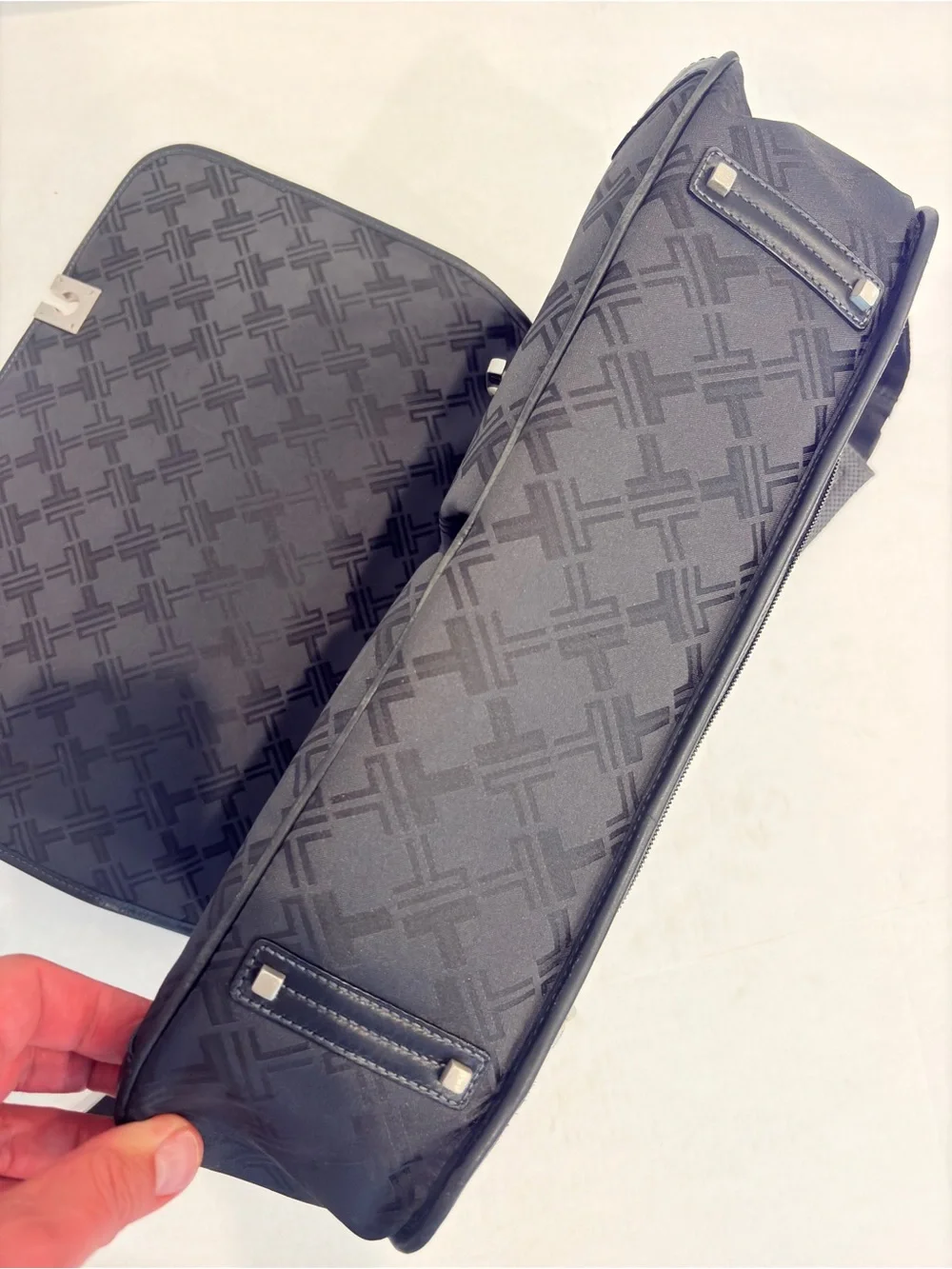 Tumi clean non
